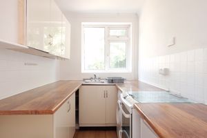 Kitchen- click for photo gallery